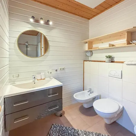 Feriehus 10-personen-wellness-chalet In Erster Reihe Am *