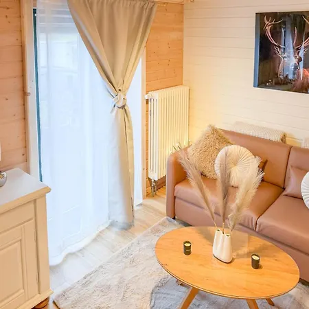 10-personen-wellness-chalet In Erster Reihe Am