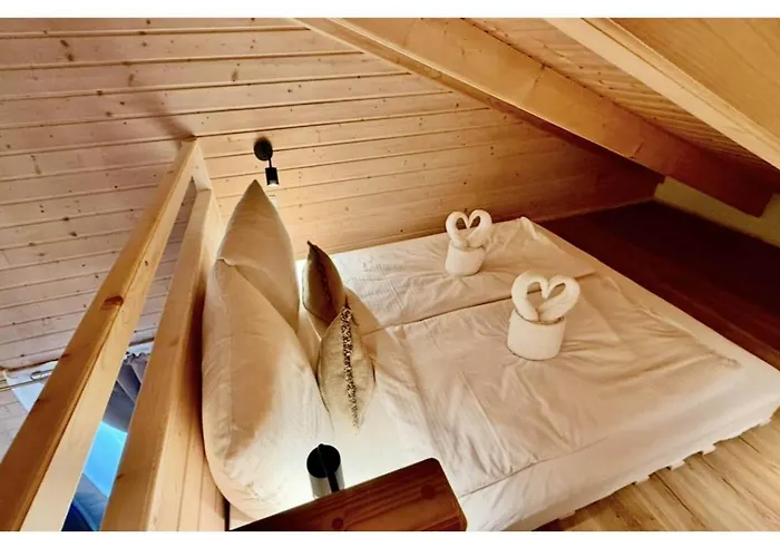 בית נופש 10-personen-wellness-chalet In Erster Reihe Am Rieden (Mayen-Koblenz)