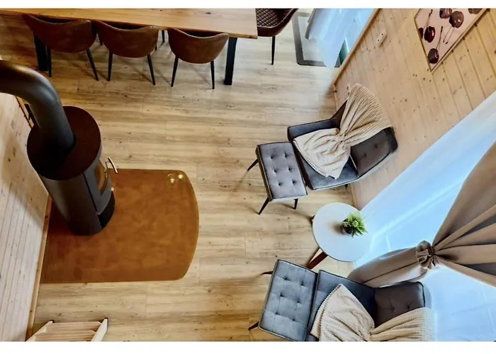 10-personen-wellness-chalet In Erster Reihe Am