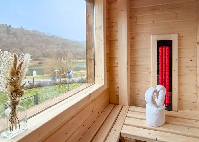 10-personen-wellness-chalet In Erster Reihe Am